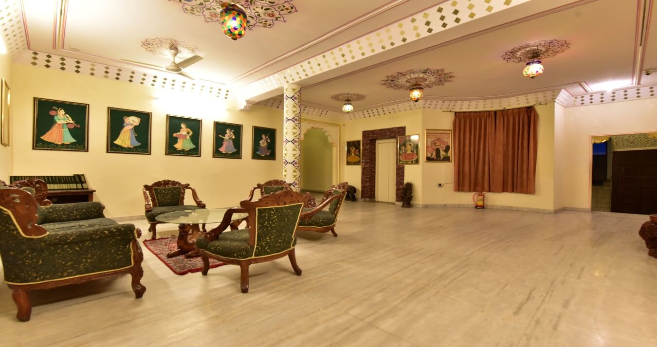 hotel owerview