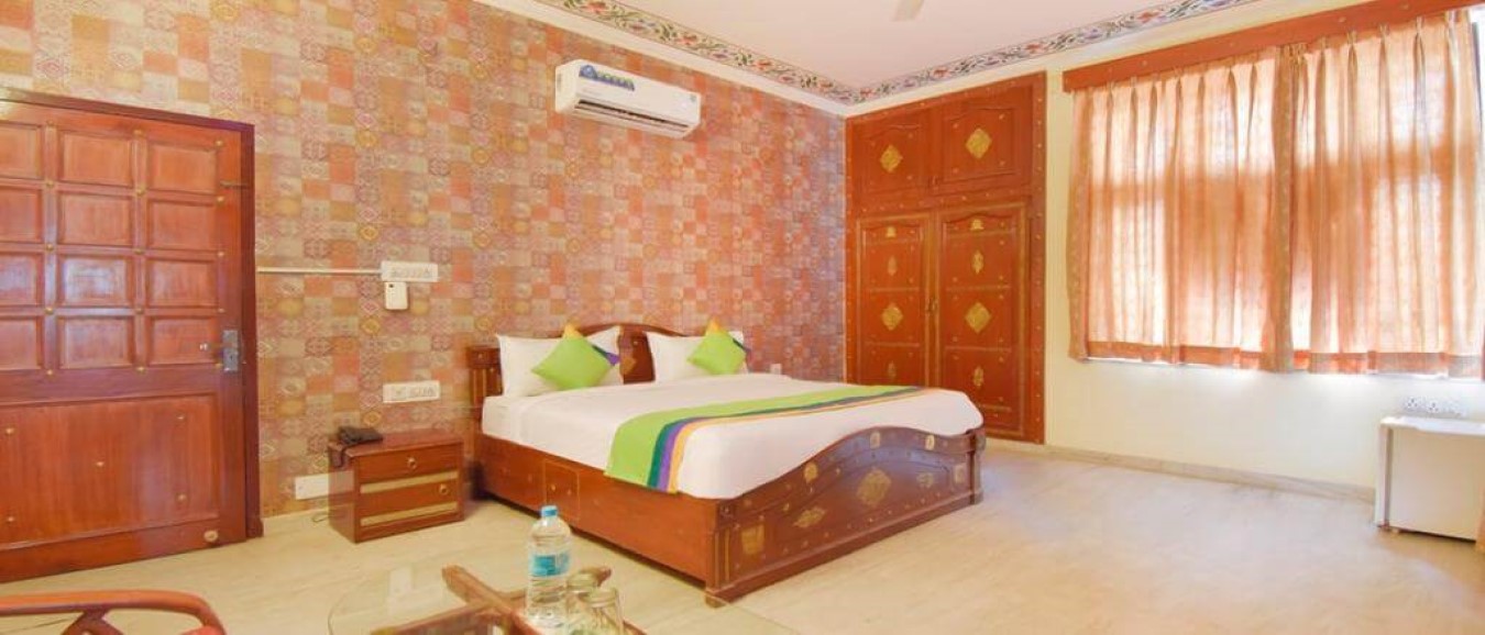 hotel owerview