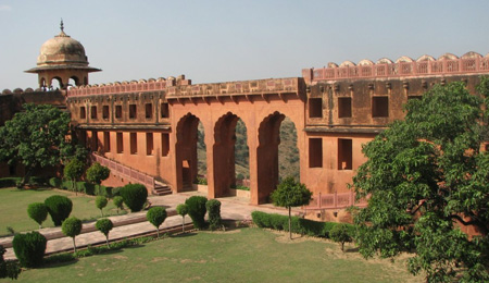 Jaigarh Fort